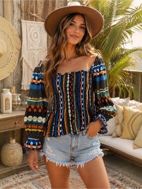 Conditions Apply Anthropologie Smocked Sweetheart Blouse Black Motif Medium NWOT